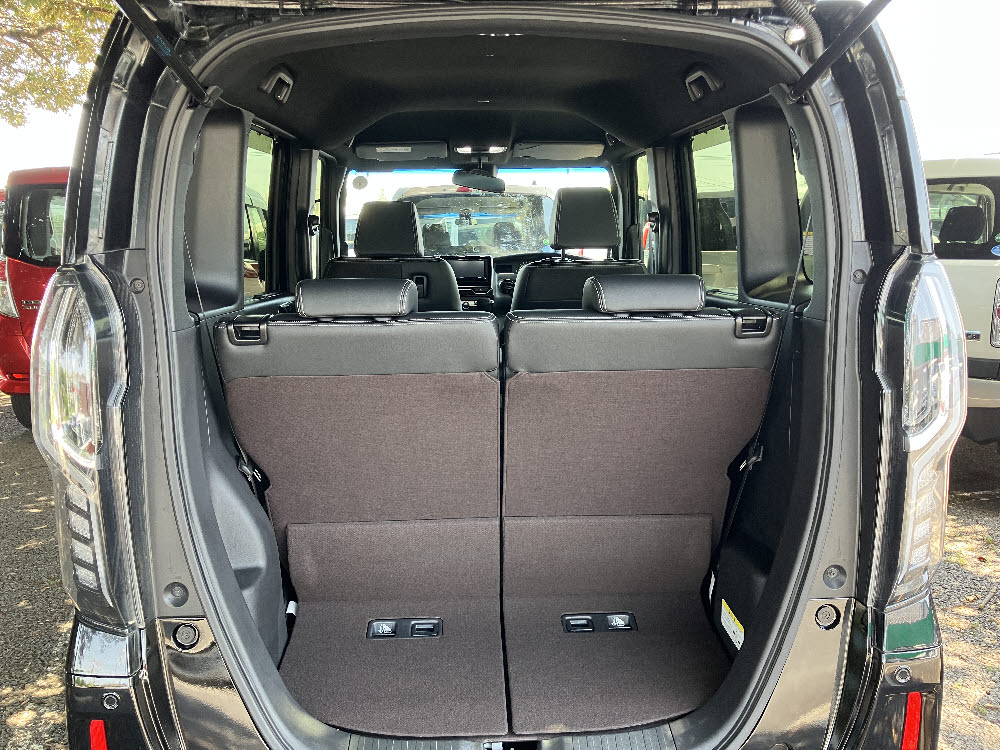 ホンダ　N BOXカスタム　G・Lターボホンダセンシング10枚目