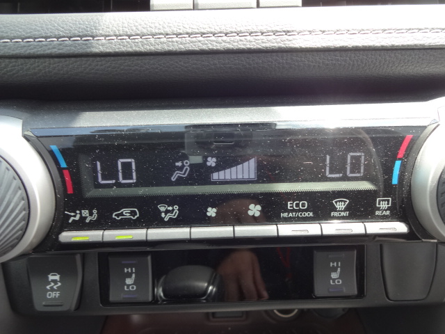 トヨタ　ＲＡＶ-４　G Zパッケージ15枚目