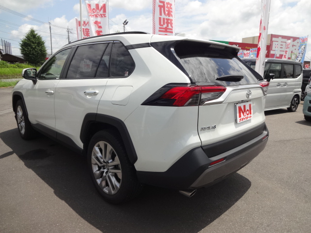 トヨタ　ＲＡＶ-４　G Zパッケージ6枚目
