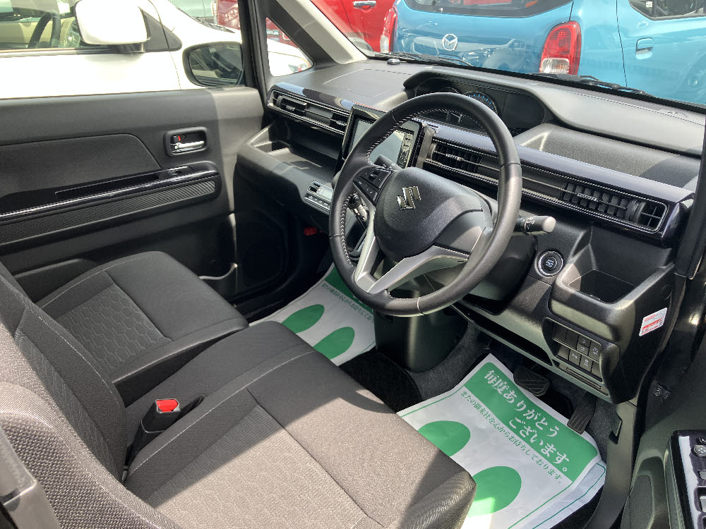 スズキ　ワゴンRスティングレー　HYBRID X11枚目