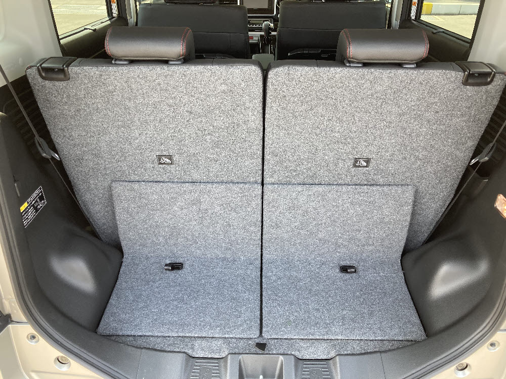 スズキ　スペーシアカスタム　HYBRID XS9枚目