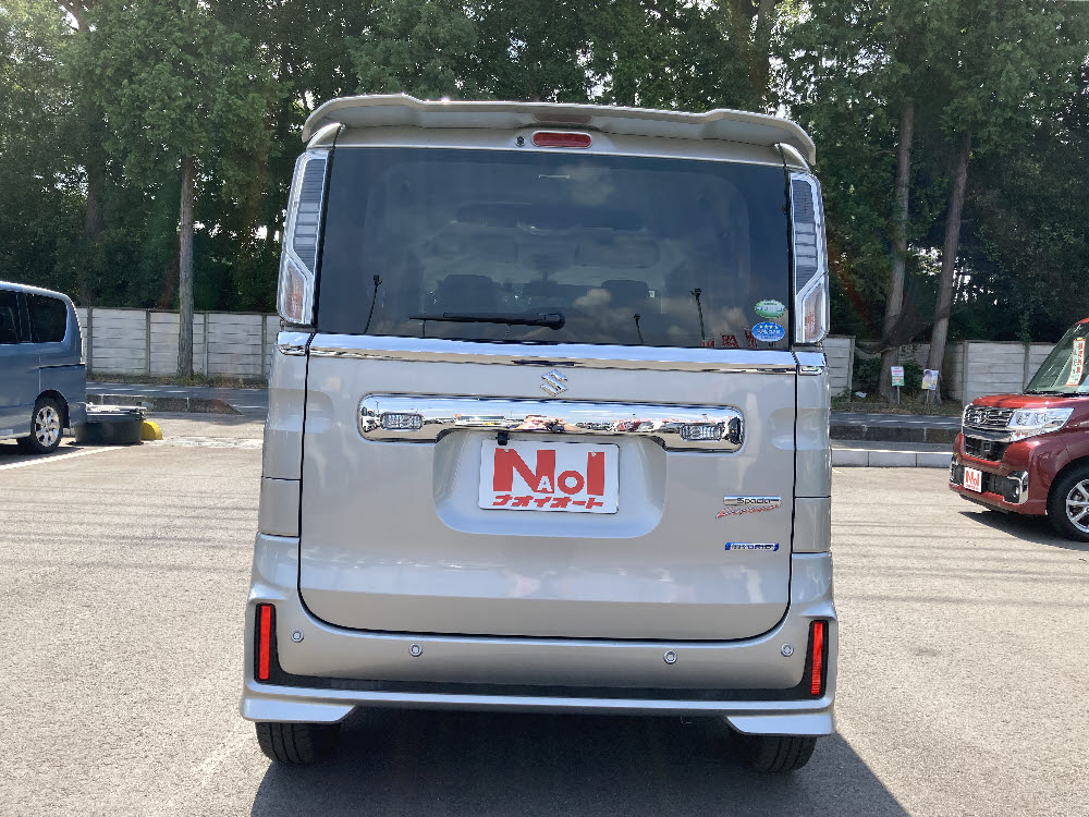 スズキ　スペーシアカスタム　HYBRID XS7枚目