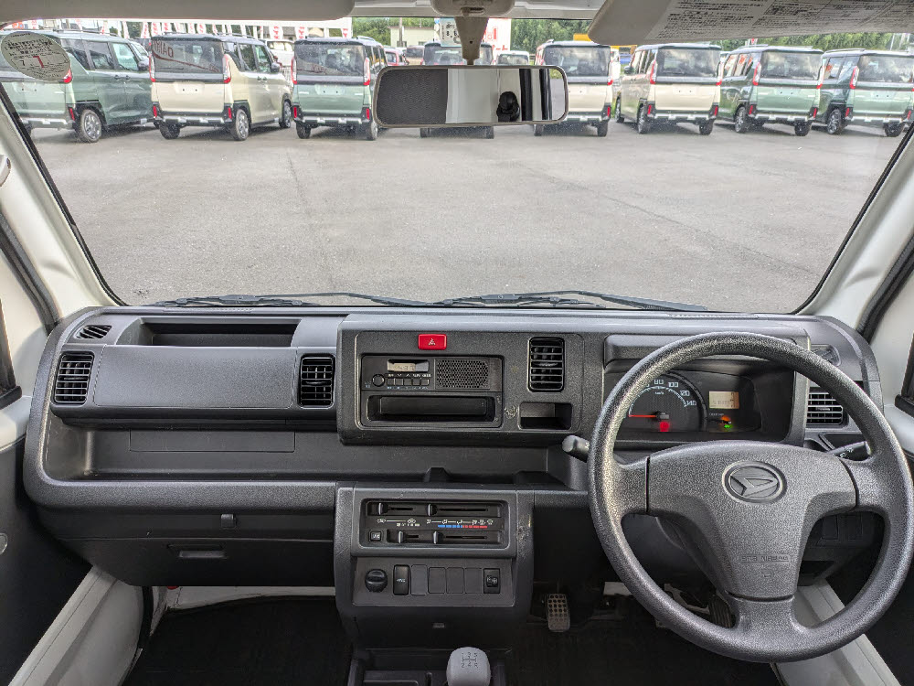 ダイハツ　ハイゼットトラック　スタンダード 4WD11枚目