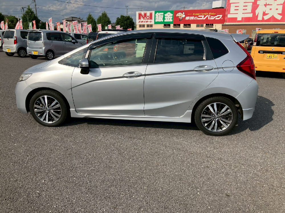 ホンダ　フィット　RS7枚目