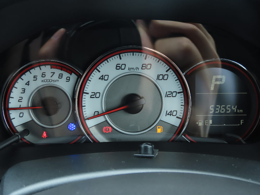 スズキ　アルト　ターボRS19枚目