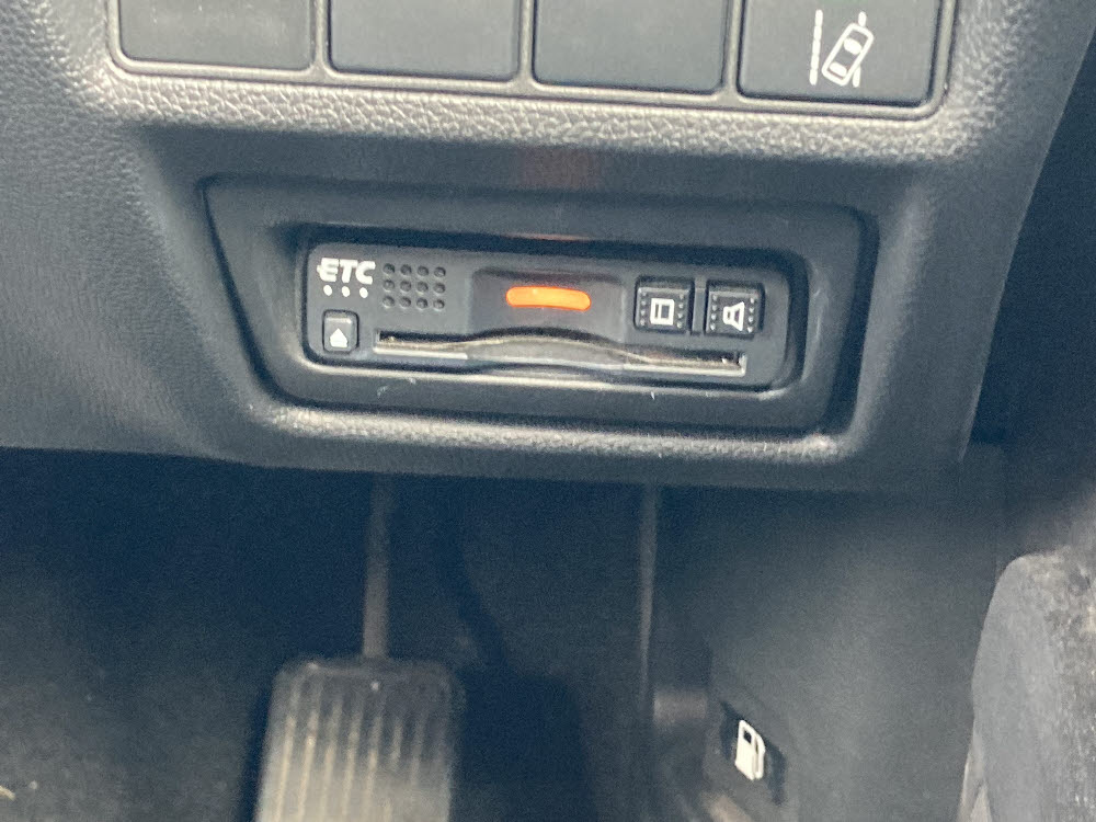 ホンダ　ステップＷスパーダ HV G EX Hセンシング16枚目