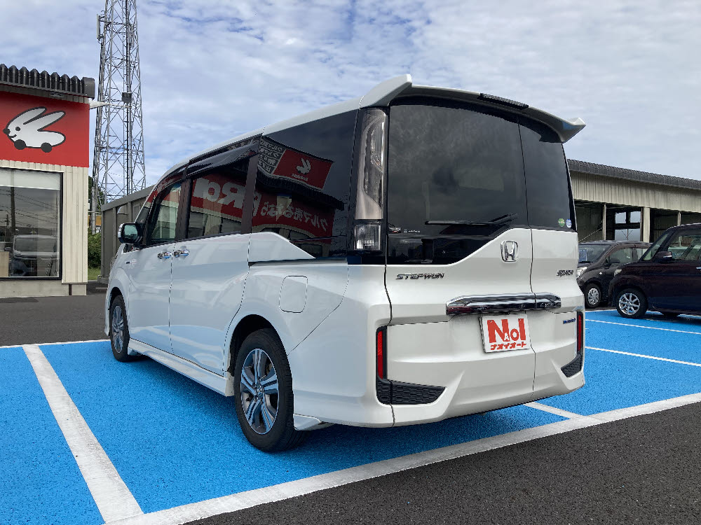 ホンダ　ステップＷスパーダ HV G EX Hセンシング6枚目