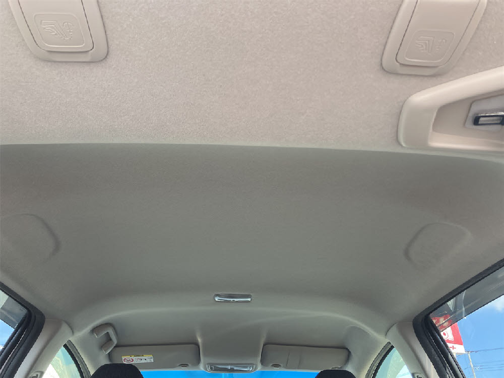 ホンダ　フィット　1.3G Fパッケージ12枚目