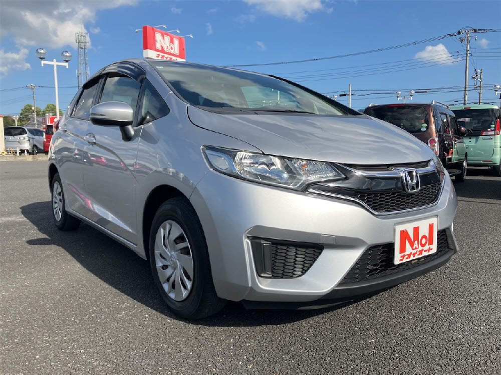 ホンダ　フィット　1.3G Fパッケージ2枚目