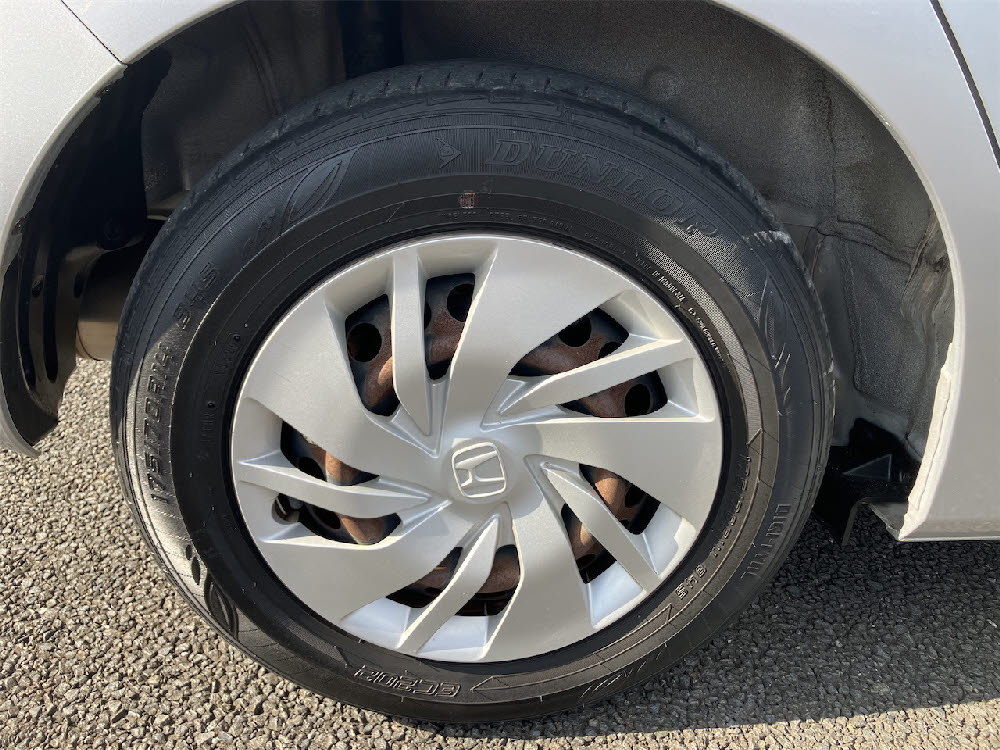 ホンダ　フィット　1.3G Fパッケージ7枚目