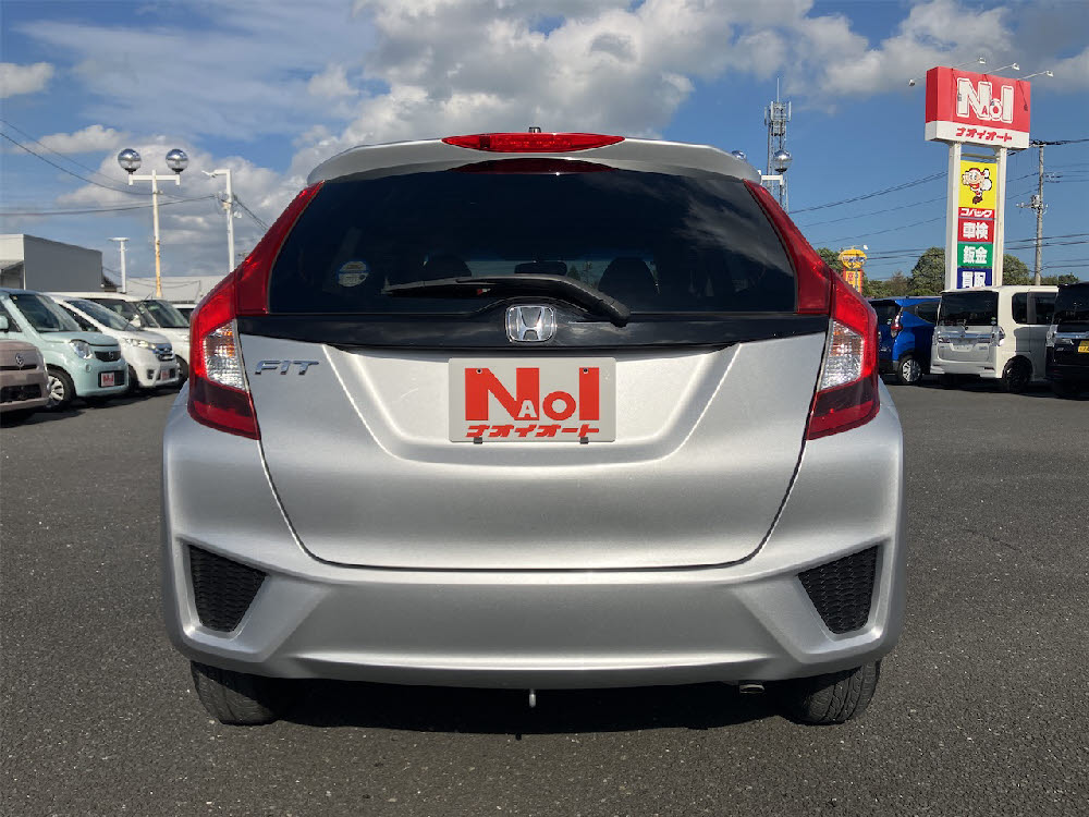 ホンダ　フィット　1.3G Fパッケージ8枚目