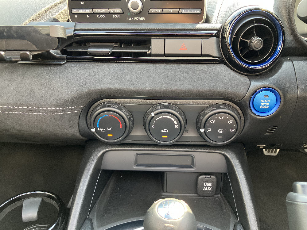 マツダ　ロードスター　990S14枚目