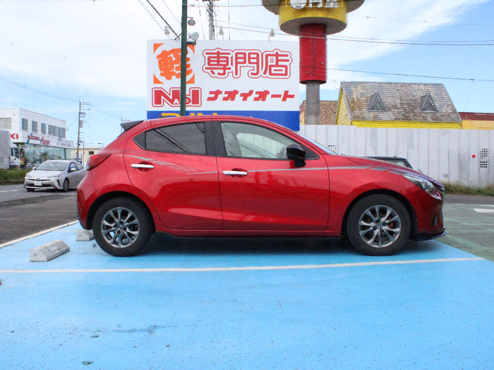 マツダ　デミオ　13Sツーリング Lパッケージ3枚目