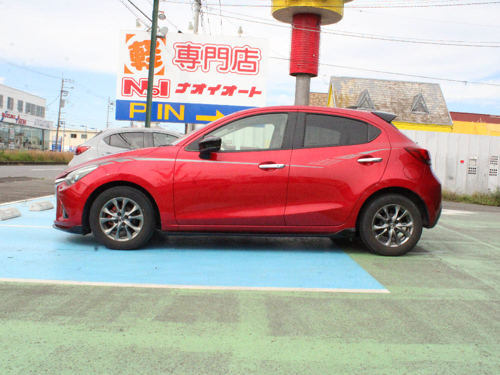 マツダ　デミオ　13Sツーリング Lパッケージ7枚目