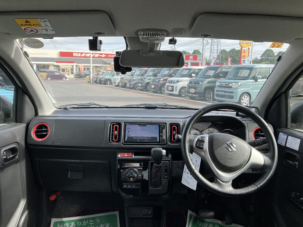 スズキ　アルト　ターボRS12枚目