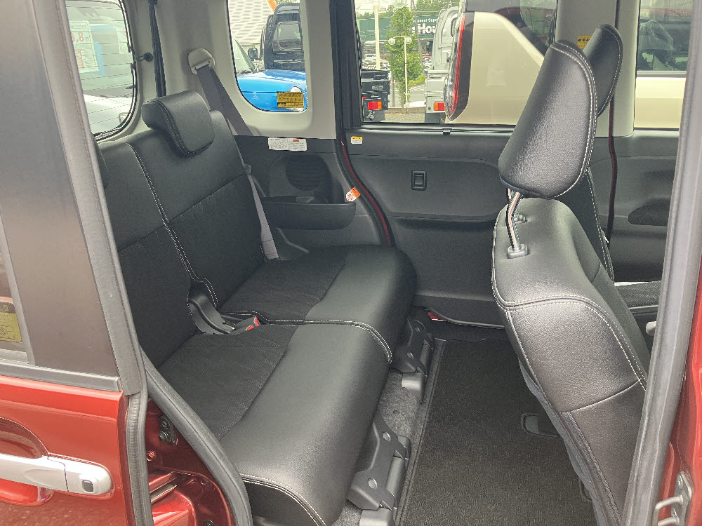 ダイハツ　タントカスタム　RSトップエディションLTD SAⅢ8枚目