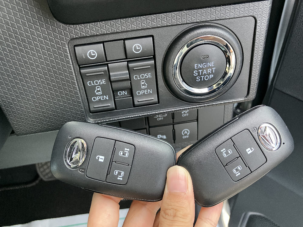 ダイハツ　タントカスタム　X9枚目