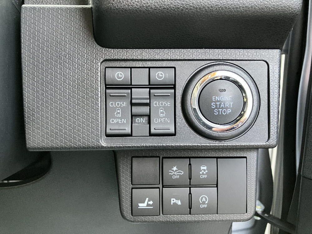 ダイハツ　タントカスタム　X10枚目