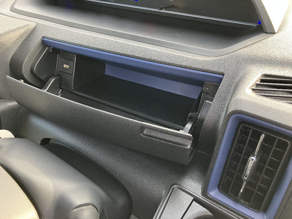 ダイハツ　タントカスタム　X11枚目