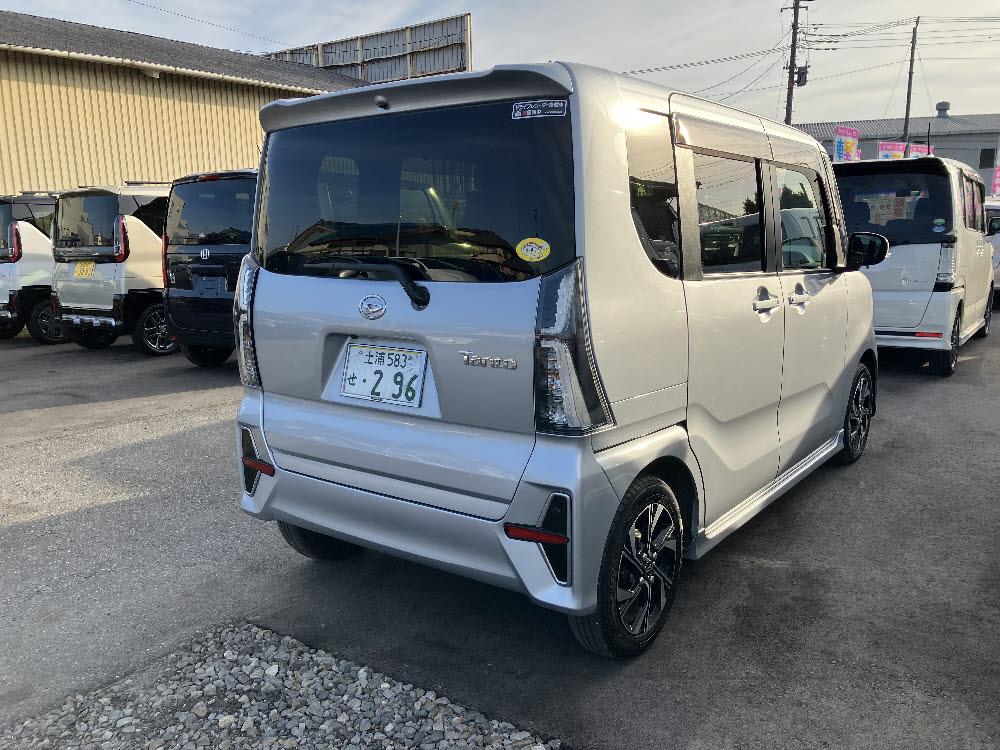 ダイハツ　タントカスタム　X2枚目