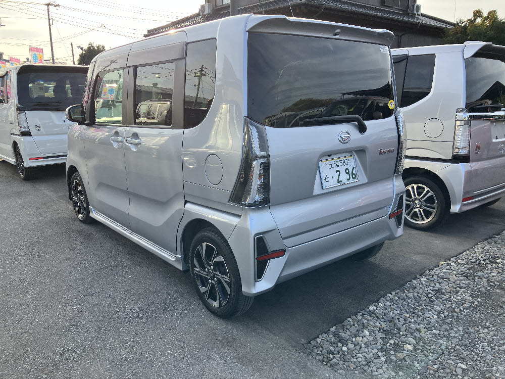 ダイハツ　タントカスタム　X3枚目