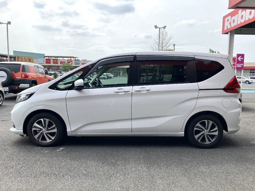 ホンダ　フリード　G7枚目