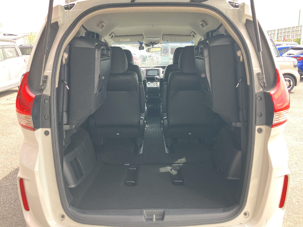 ホンダ　フリード　G8枚目