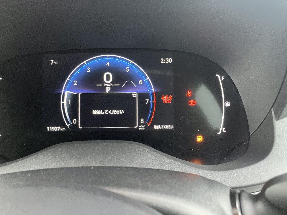 トヨタ　ヤリス　1.0G12枚目