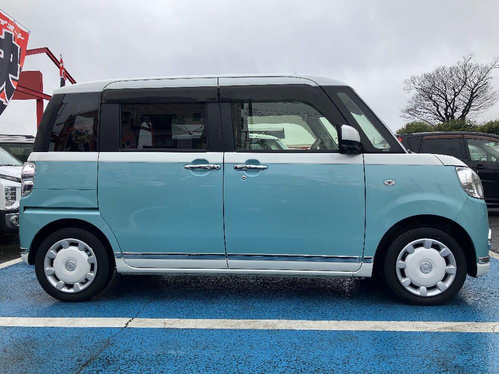ダイハツ　ムーヴキャンバス　XメイクアップLTD SAⅢ3枚目