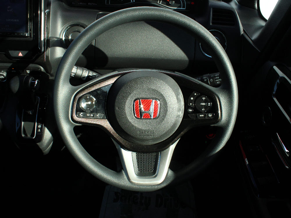 ホンダ　N BOXカスタム　G・L Honda SENSING19枚目