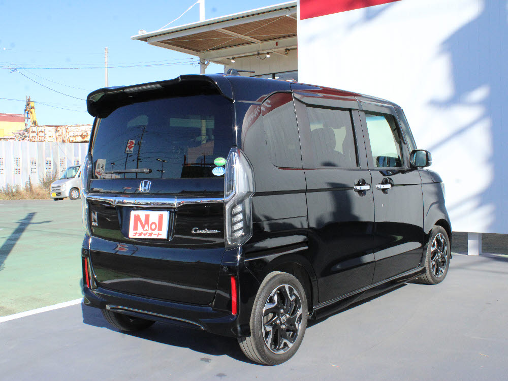 ホンダ　N BOXカスタム　G・L Honda SENSING4枚目