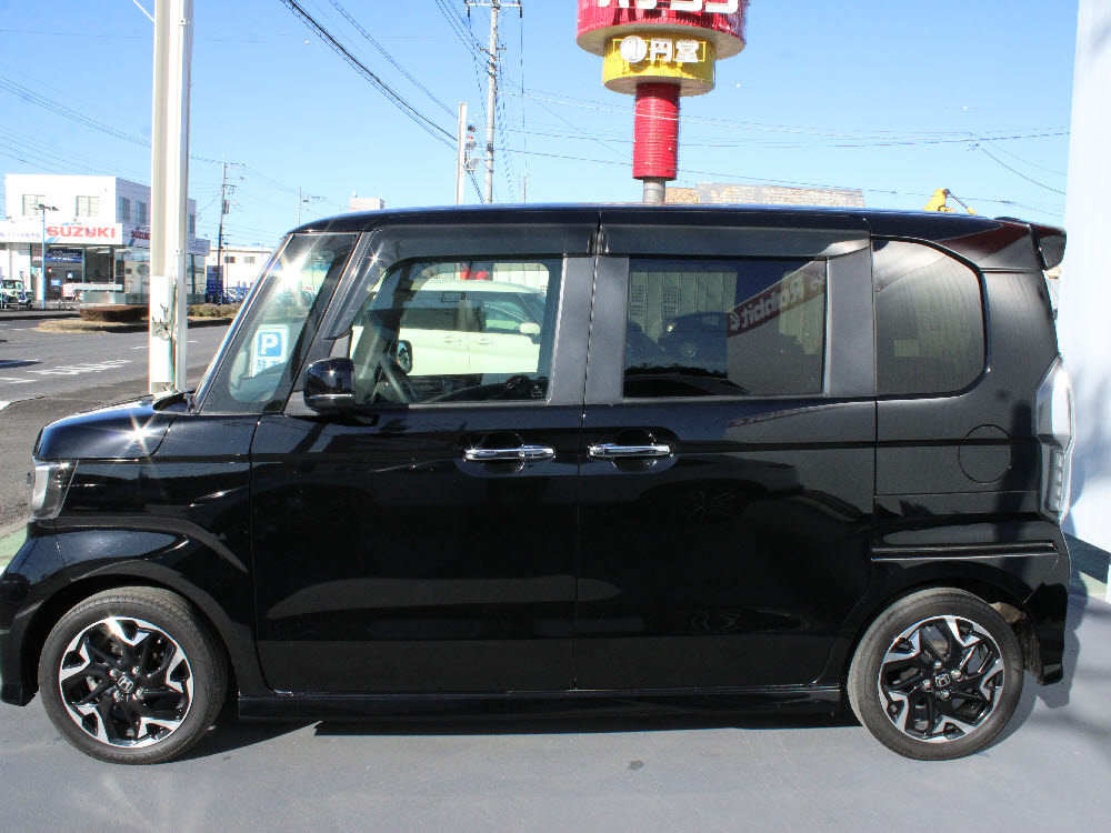 ホンダ　N BOXカスタム　G・L Honda SENSING7枚目