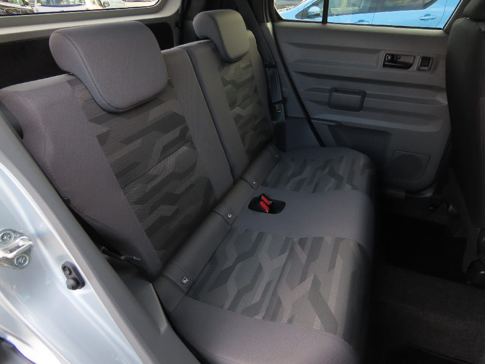 ダイハツ　タフト　X　10枚目