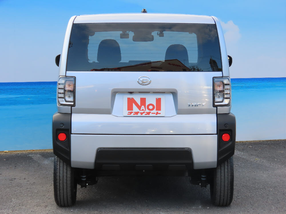 ダイハツ　タフト　X　5枚目