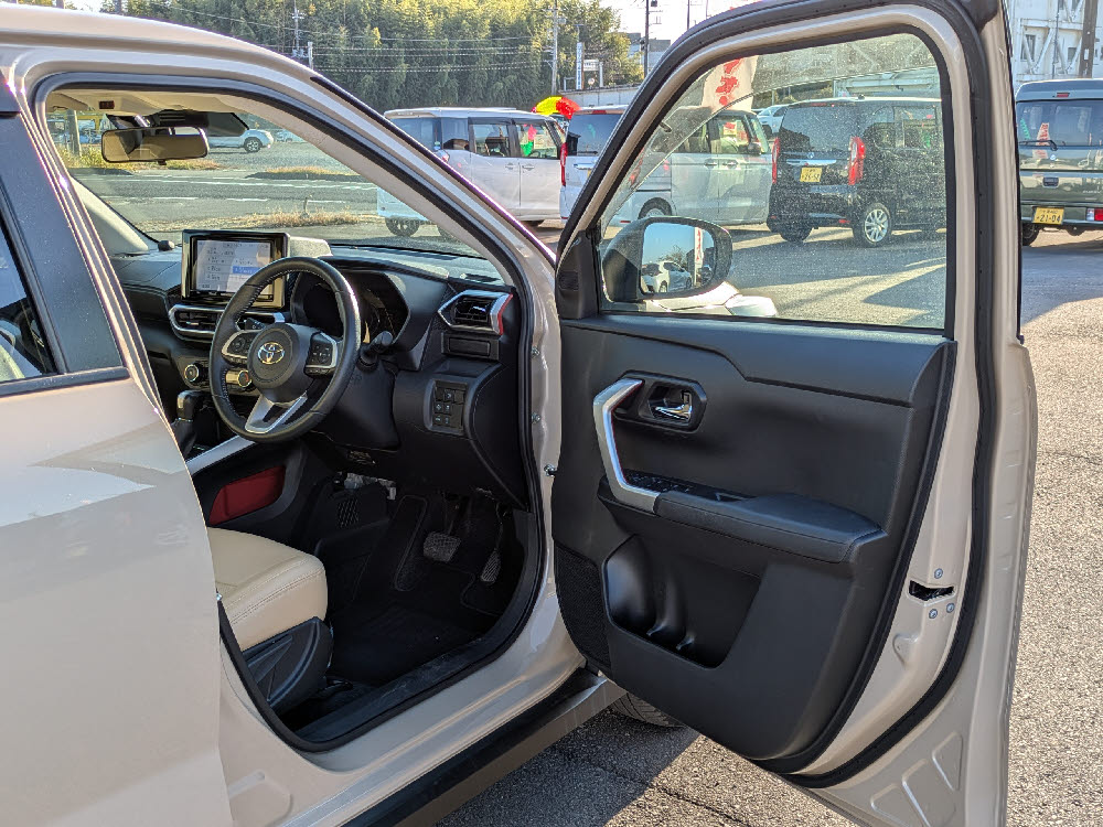 トヨタ　ライズ　Z10枚目