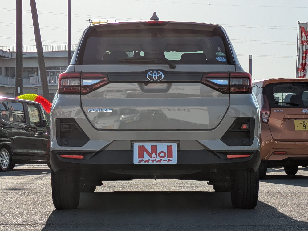 トヨタ　ライズ　Z4枚目