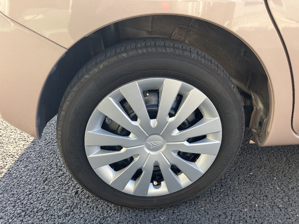 ダイハツ　タント　L-SAⅢ6枚目