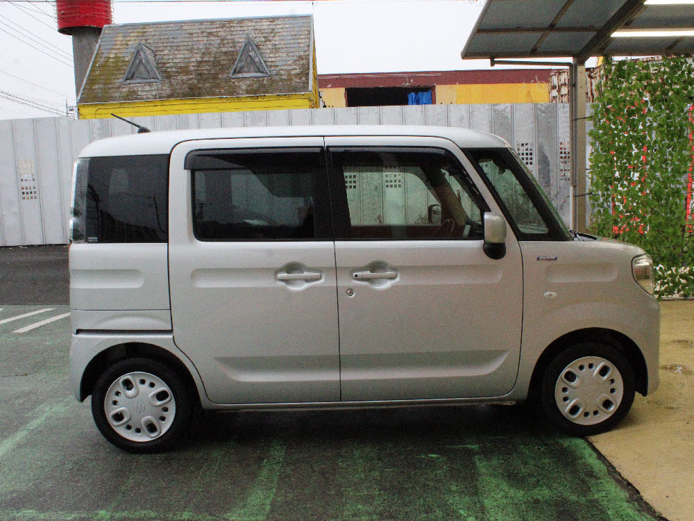 スズキ　スペーシア　HYBRID　G3枚目