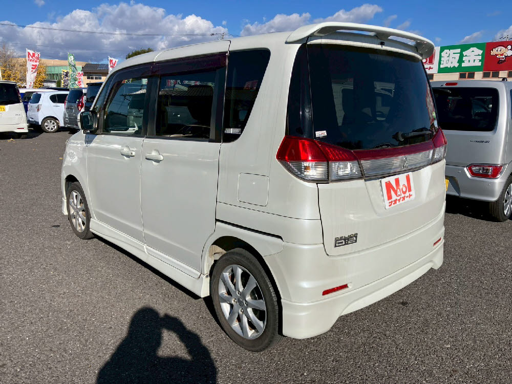 ミツビシ　デリカＤ：２　S6枚目