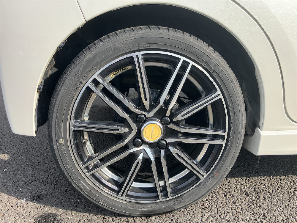 ダイハツ　ムーヴカスタムRS 20thSAⅡ7枚目