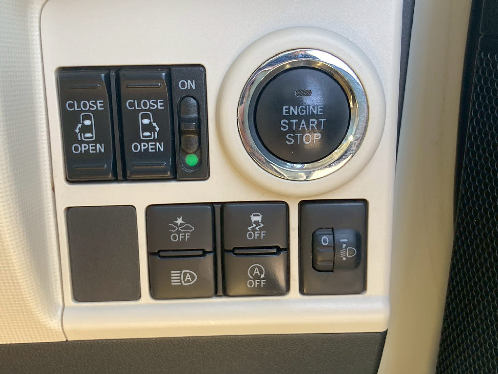 ダイハツ　ムーヴキャンバス XリミテッドメイクアップSAⅢ17枚目