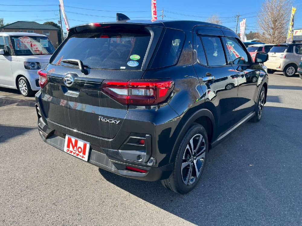 ダイハツ　ロッキー　G4枚目