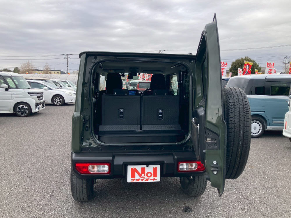 スズキ　ジムニー　XL　5MT9枚目
