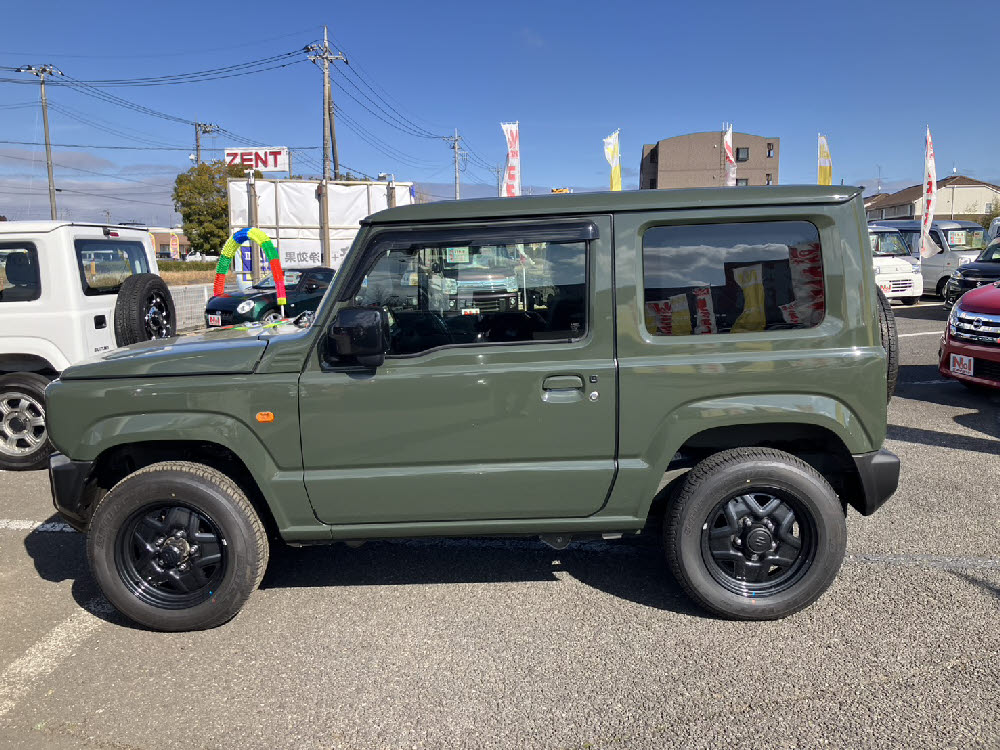 スズキ　ジムニー　XL　5MT7枚目