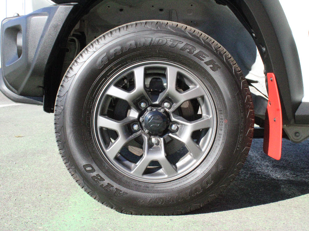 スズキ　ジムニーシエラ JC13枚目