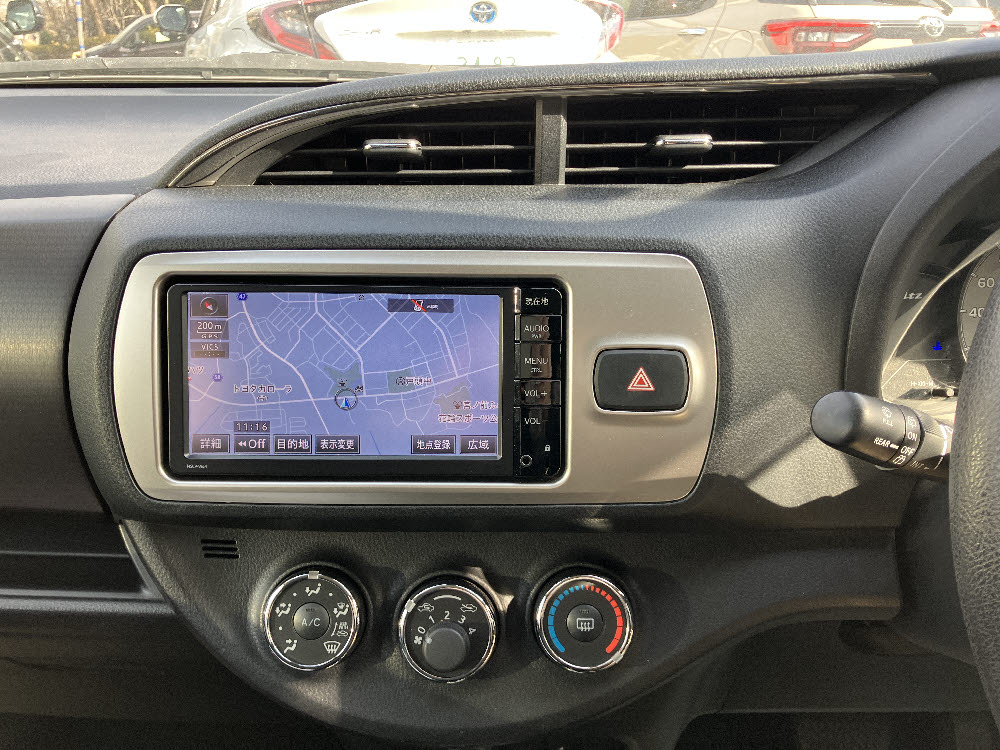 トヨタ　ヴィッツ　ジュエラ18枚目