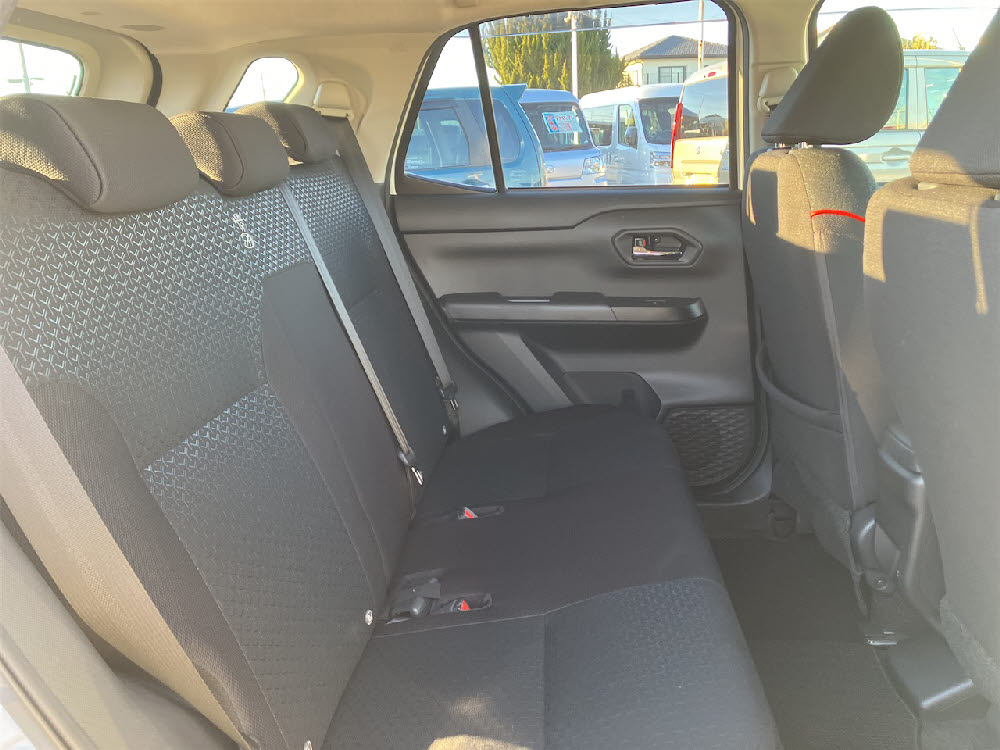 トヨタ　ライズ　Z　14枚目