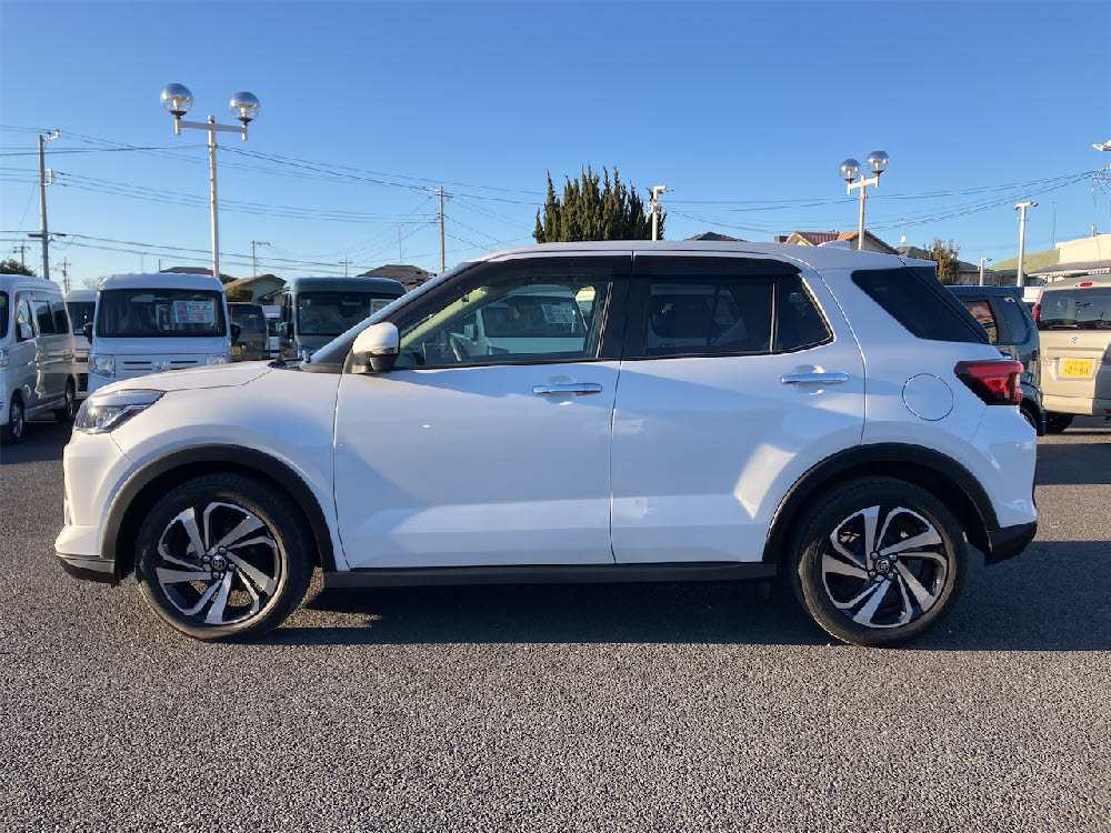 トヨタ　ライズ　Z　5枚目