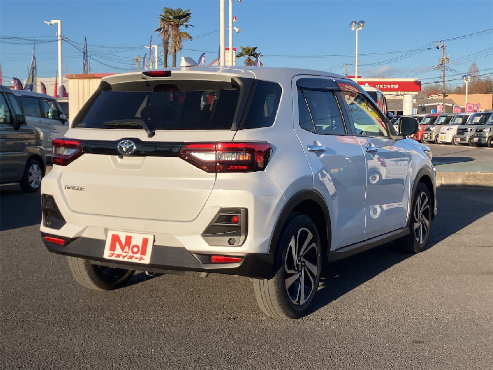トヨタ　ライズ　Z　7枚目