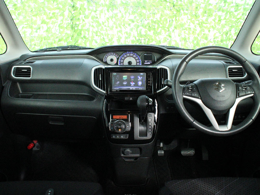 スズキ　ソリオ　バンディット　ハイブリッドMV16枚目